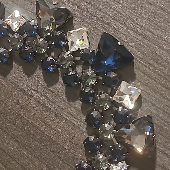 Necklace - Picture 2 of 2